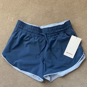 Lululemon- Choose a Side MR Short 3”